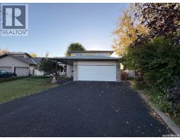 115 Fuhrmann Crescent Walsh Acres, Regina, Ca