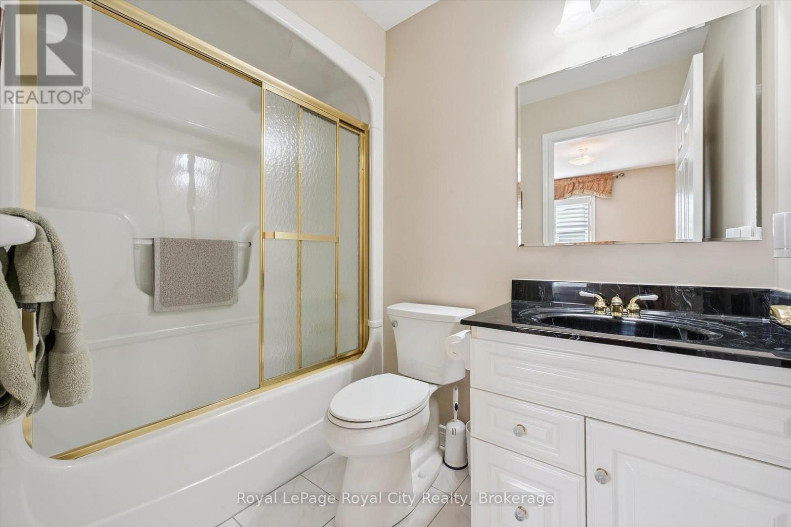 21 Cherry Blossom Circle, Guelph, Ontario  N1G 4X7 - Photo 30 - X12457333