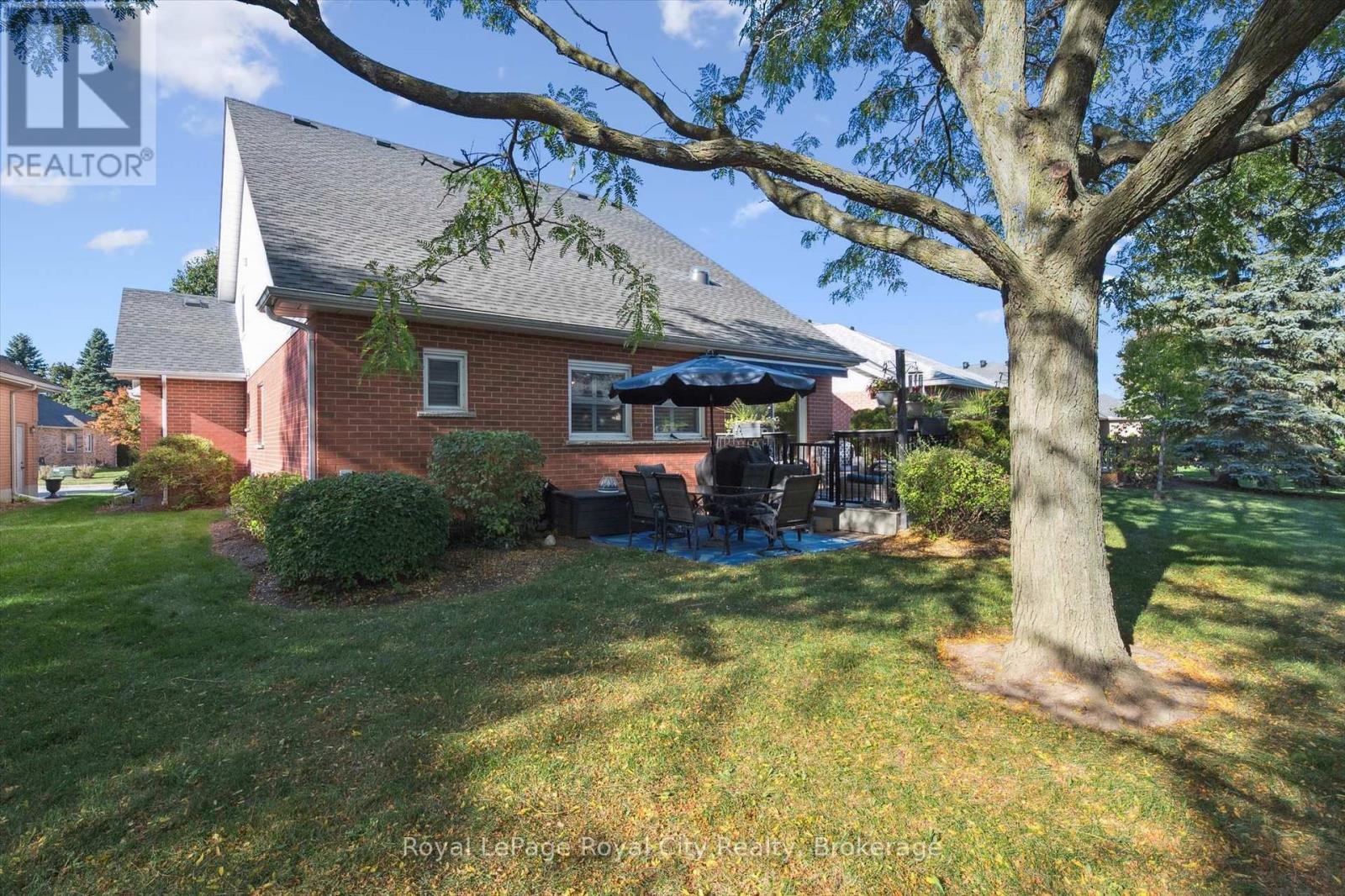 21 Cherry Blossom Circle, Guelph, Ontario  N1G 4X7 - Photo 34 - X12457333