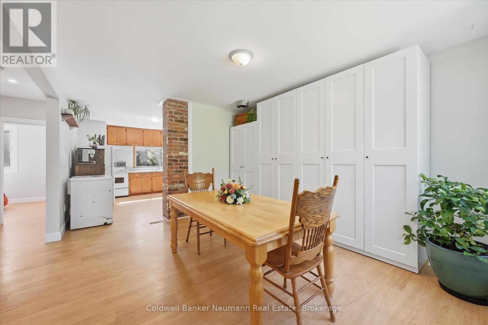 1704 2nd Con Road W, Hamilton, Ontario  L0R 1T0 - Photo 5 - X12457354