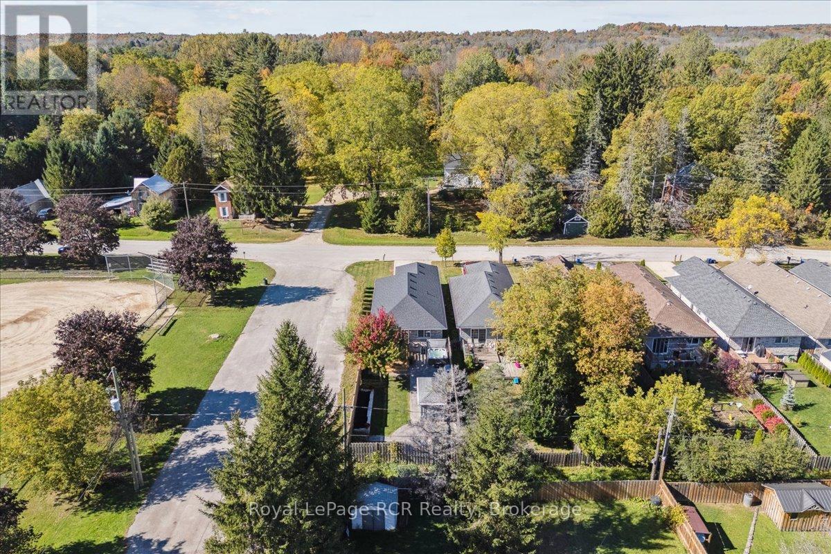 1807 8th Avenue W, Owen Sound, Ontario  N4K 0A7 - Photo 48 - X12457378
