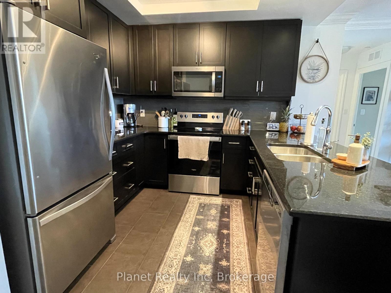 501 - 150 Wellington Street E, Guelph, Ontario  N1H 0B5 - Photo 5 - X12457405