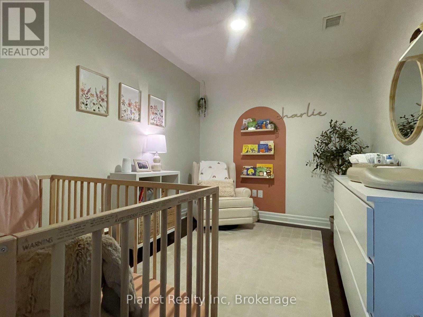 501 - 150 Wellington Street E, Guelph, Ontario  N1H 0B5 - Photo 7 - X12457405