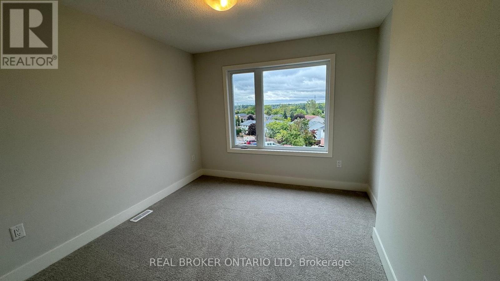 44 - 925 Deveron Crescent, London South, Ontario  N5Z 5A4 - Photo 7 - X12457426
