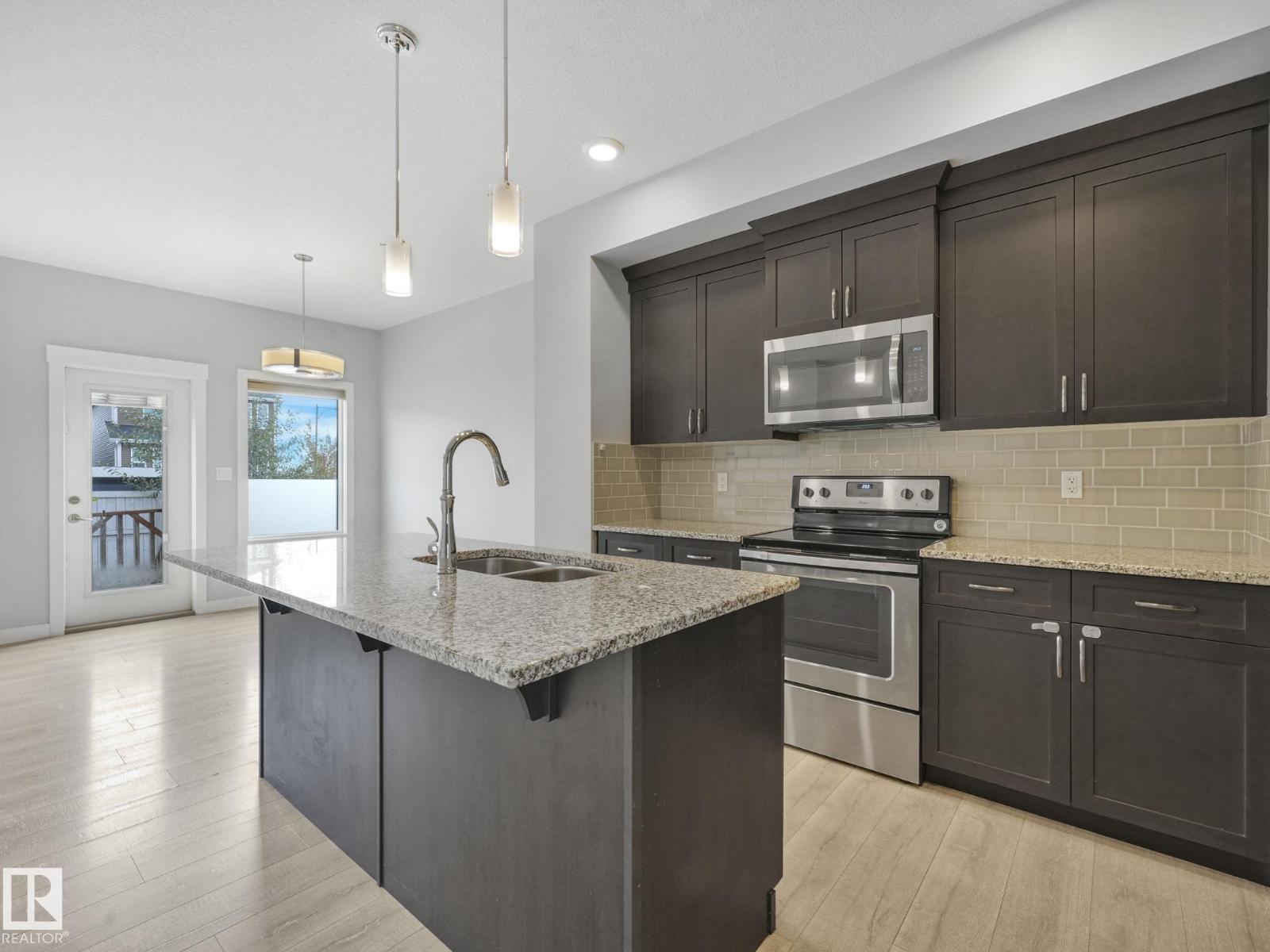 557 Sturtz Li, Leduc, Alberta  T9E 1E3 - Photo 4 - E4461725
