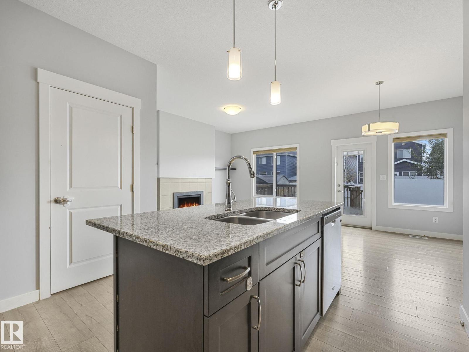 557 Sturtz Li, Leduc, Alberta  T9E 1E3 - Photo 6 - E4461725
