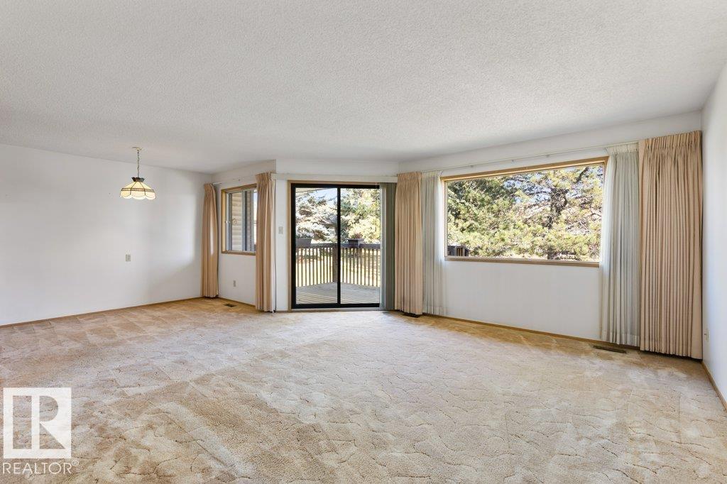 10646 153 Av Nw, Edmonton, Alberta  T5X 5R8 - Photo 5 - E4461728