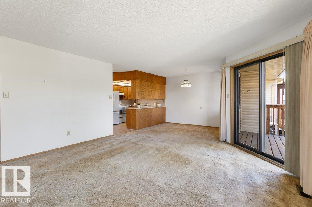 10646 153 Av Nw, Edmonton, Alberta  T5X 5R8 - Photo 6 - E4461728