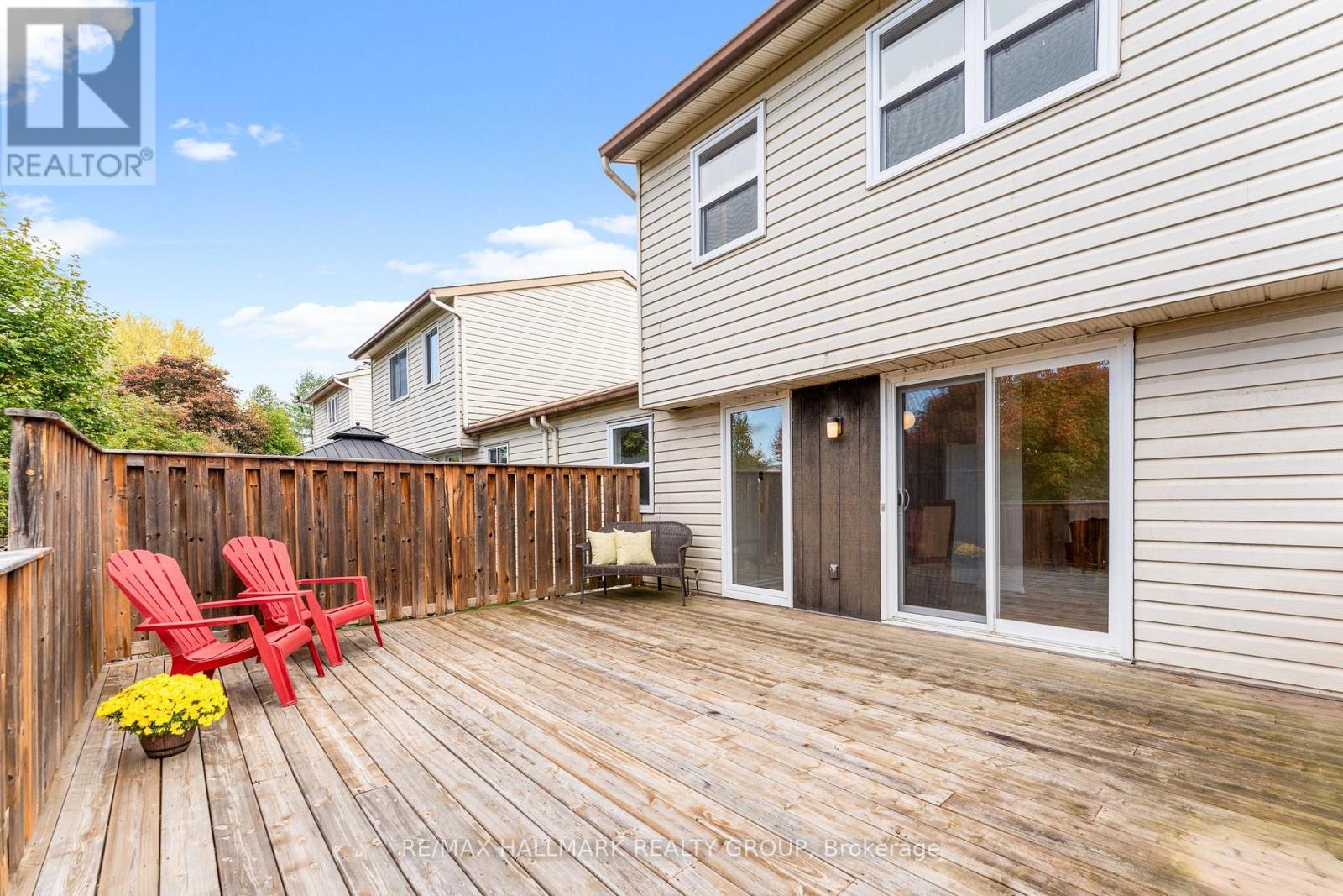1075 Avignon Court, Ottawa, Ontario  K1C 2N4 - Photo 31 - X12457307