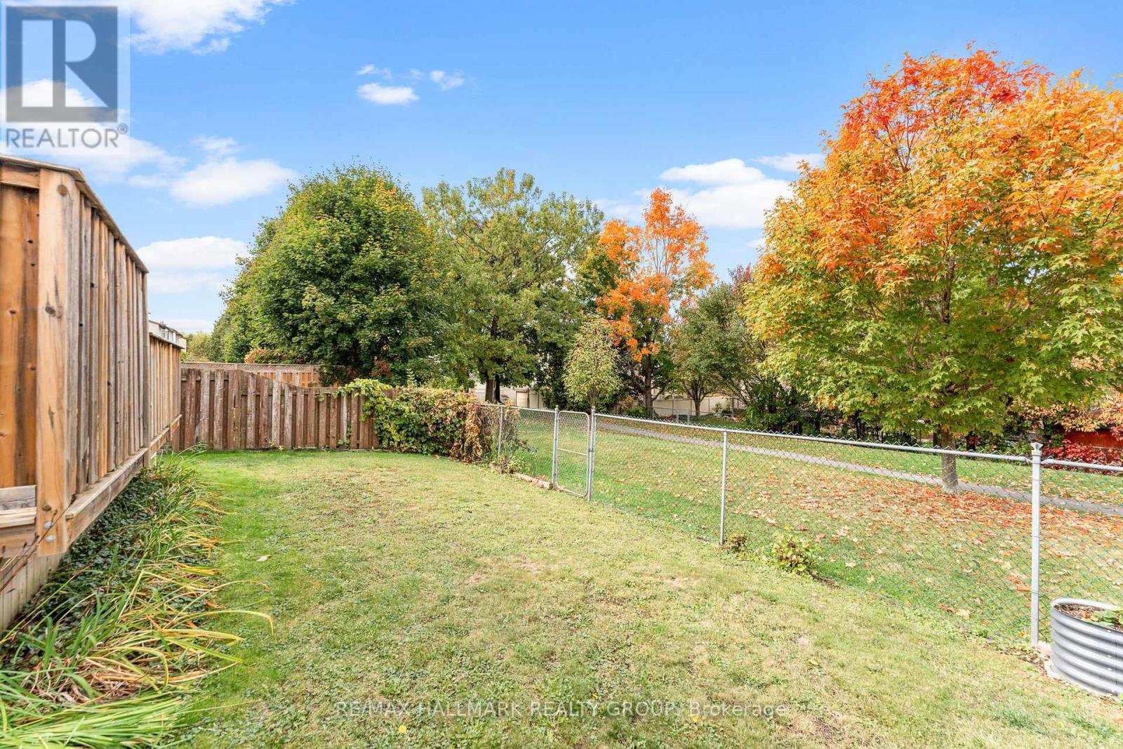 1075 Avignon Court, Ottawa, Ontario  K1C 2N4 - Photo 35 - X12457307