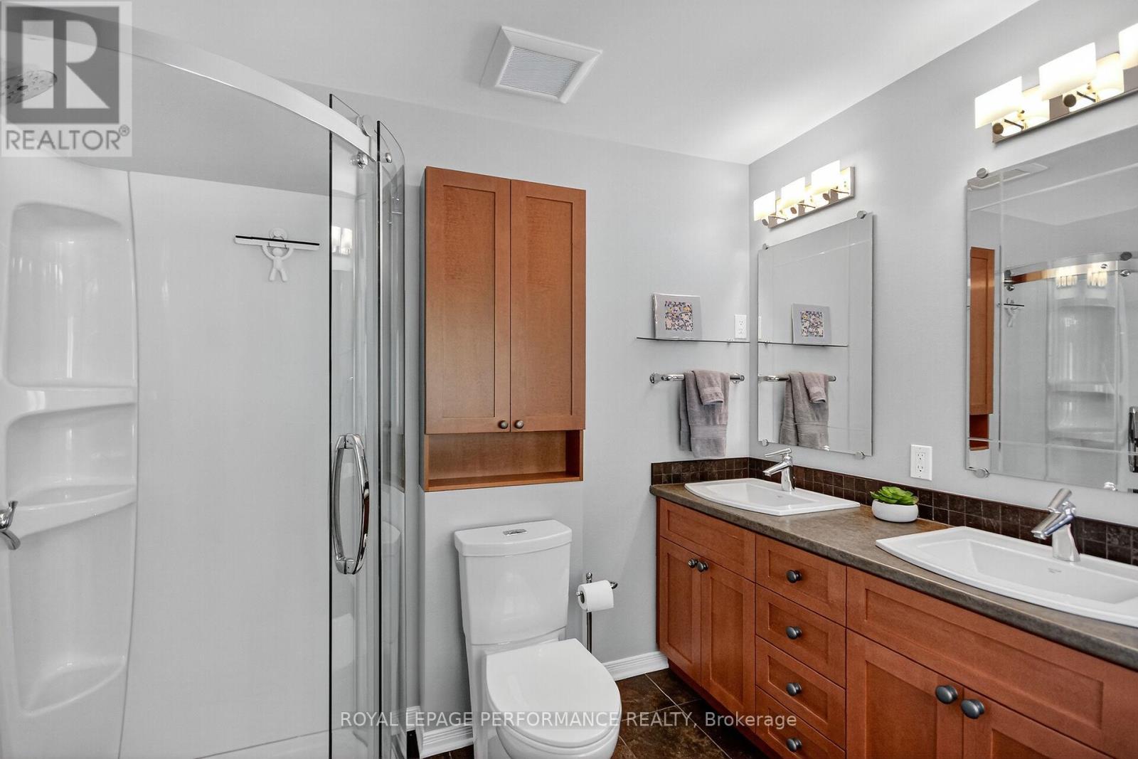 159 Longshire Circle, Ottawa, Ontario  K2J 4L2 - Photo 21 - X12457310