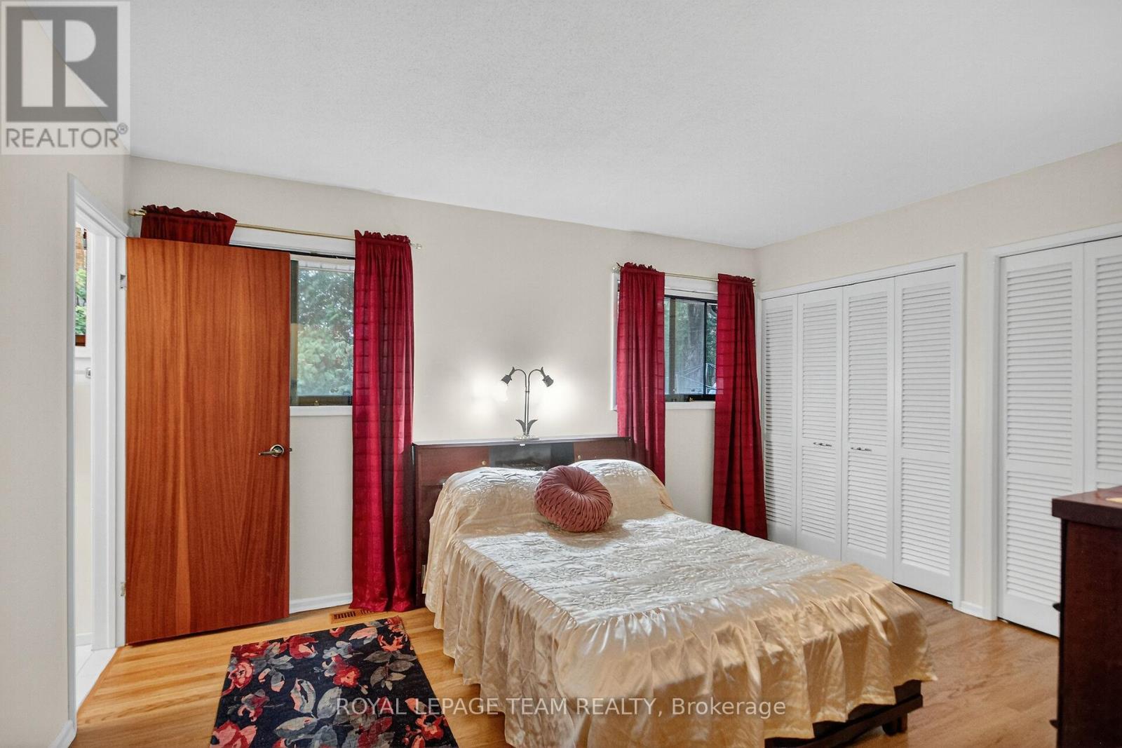 46 Quinpool Crescent, Ottawa, Ontario  K2H 6J1 - Photo 14 - X12457324