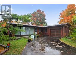 46 QUINPOOL CRESCENT, Ottawa, Ontario