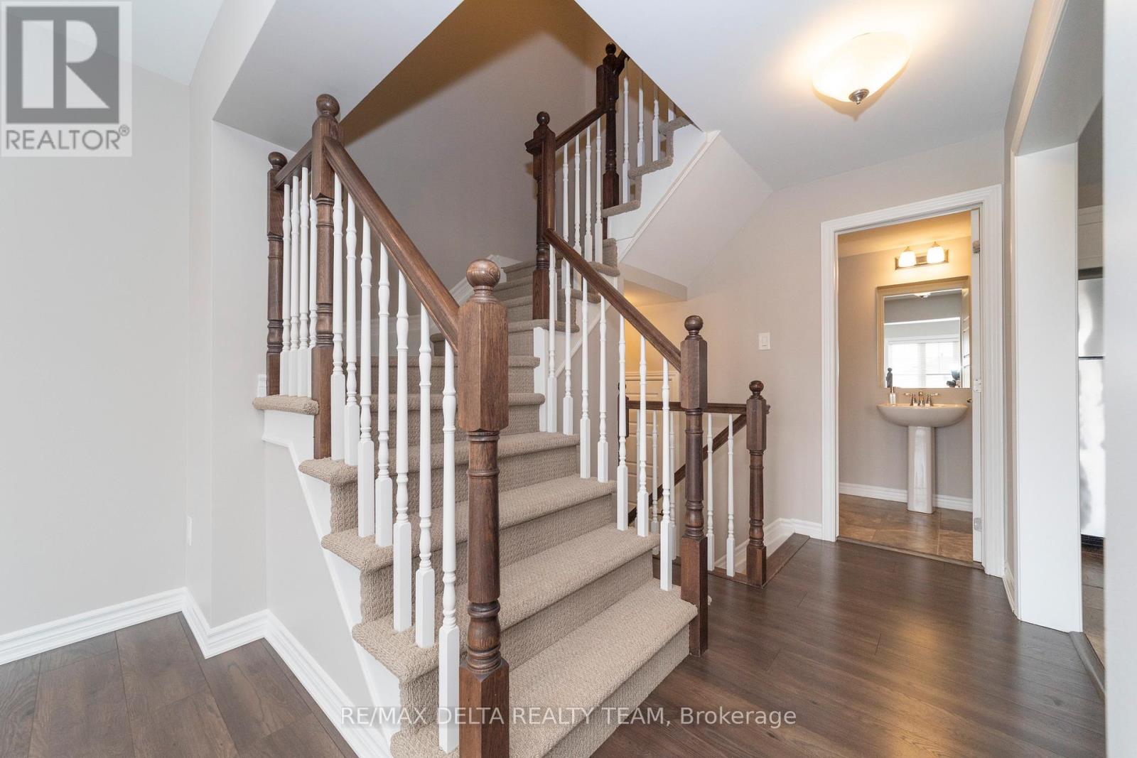 351 Sweetfern Crescent, Ottawa, Ontario  K4A 1A5 - Photo 4 - X12457340