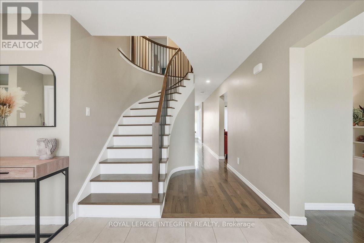1406 Bouton D'or Way, Ottawa, Ontario  K1E 3L3 - Photo 4 - X12457363