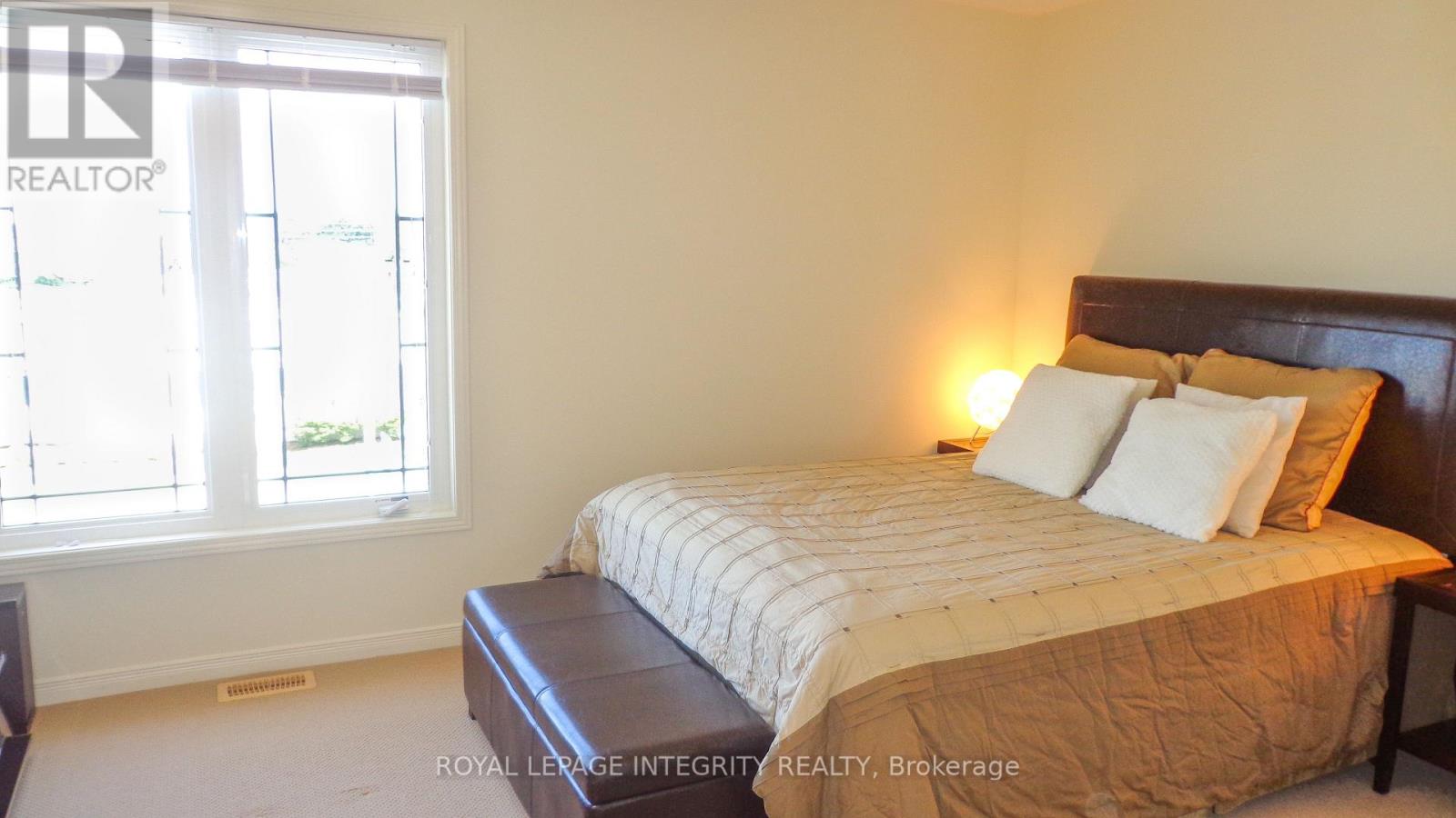 176 Chapman Mills Drive, Ottawa, Ontario  K2J 0B8 - Photo 13 - X12457390