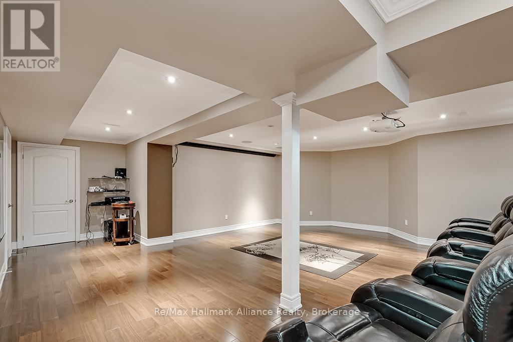 1527 Arrowhead Road, Oakville, Ontario  L6H 7V6 - Photo 27 - W12457413