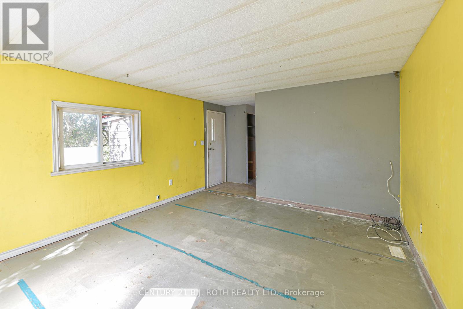 19 Claremont Crescent, Oro-Medonte, Ontario  L3V 0P9 - Photo 17 - S12449624