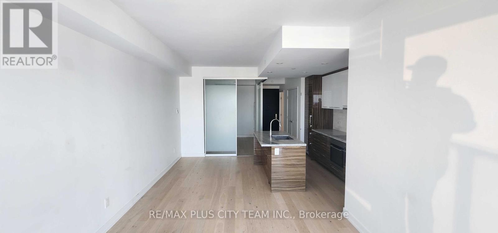 4505 - 488 University Avenue, Toronto, Ontario  M5G 0C1 - Photo 16 - C12421335