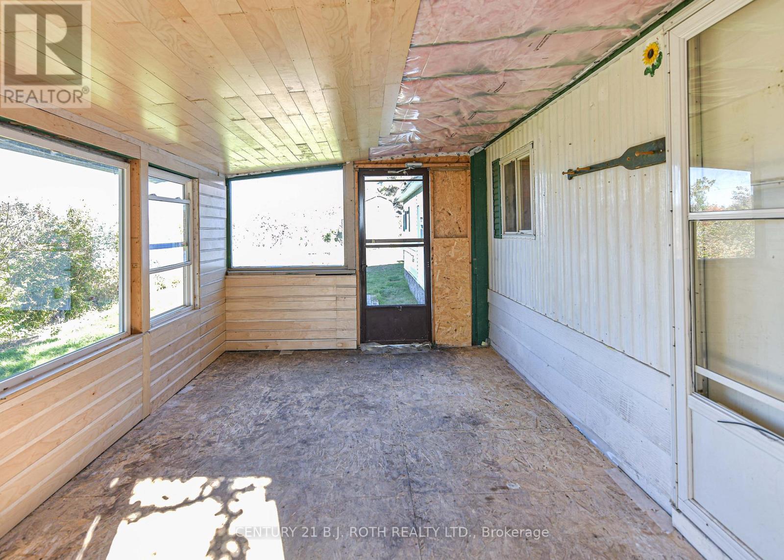 19 Claremont Crescent, Oro-Medonte, Ontario  L3V 0P9 - Photo 33 - S12449624
