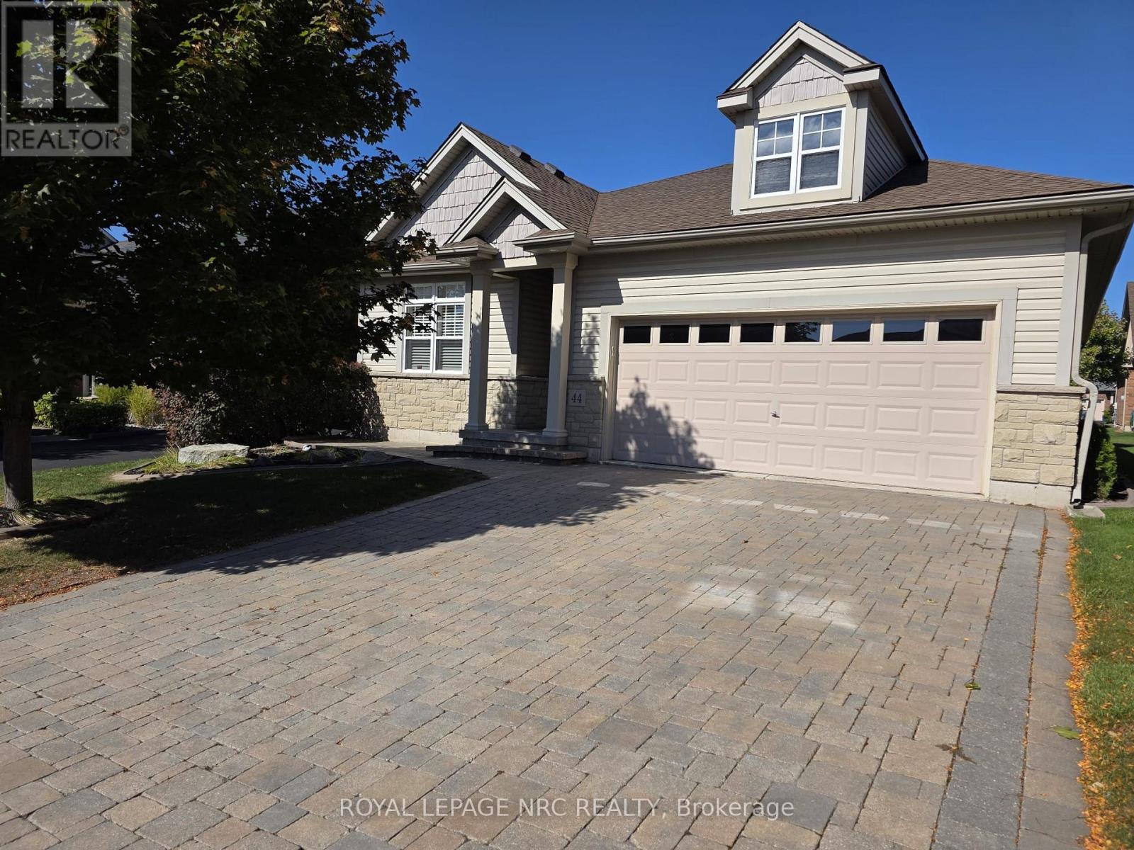 44 Morris Trail, Welland, Ontario  L3B 6G6 - Photo 4 - X12457337