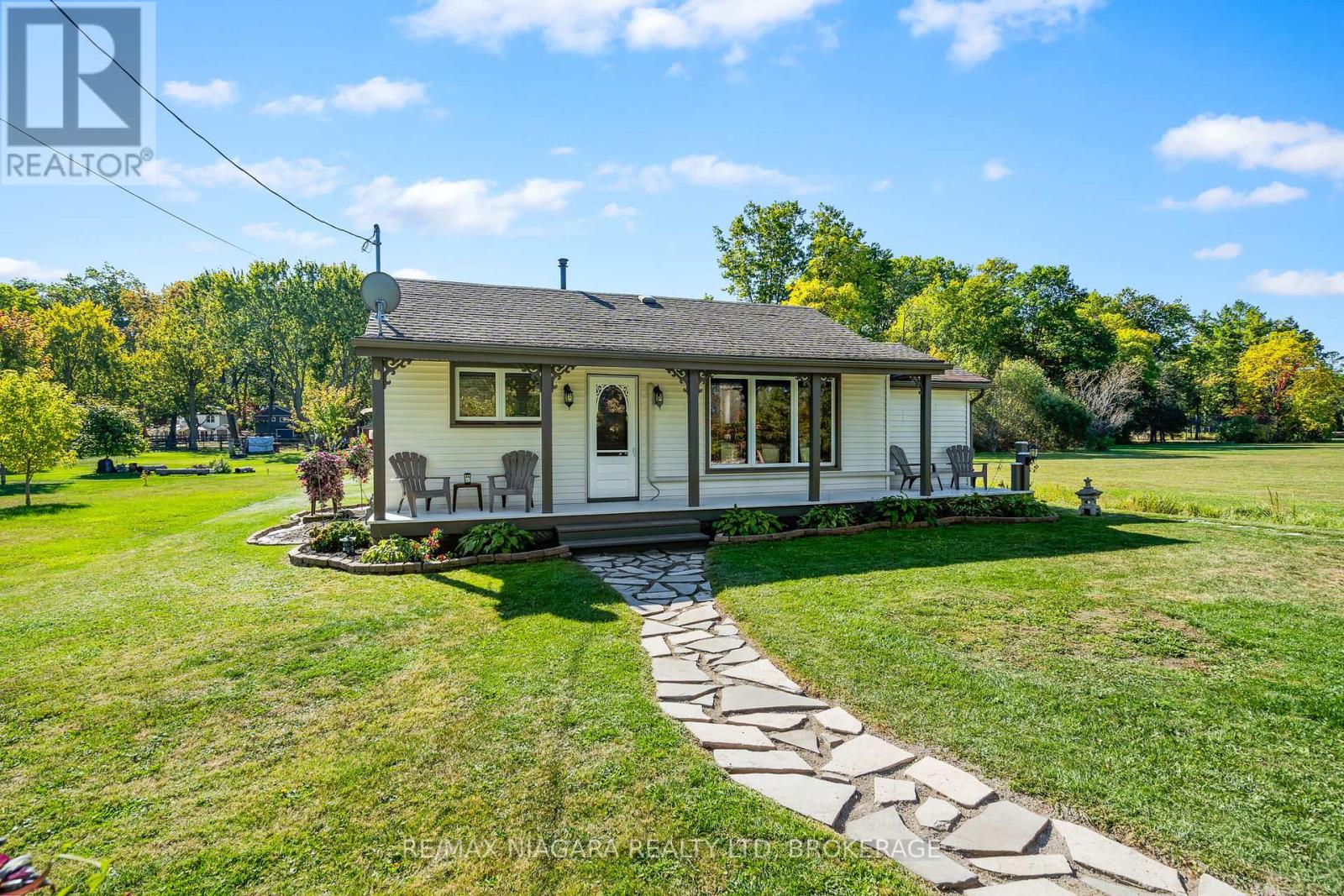 2837 Firelane 4, Port Colborne, Ontario  L3K 5V3 - Photo 3 - X12457407