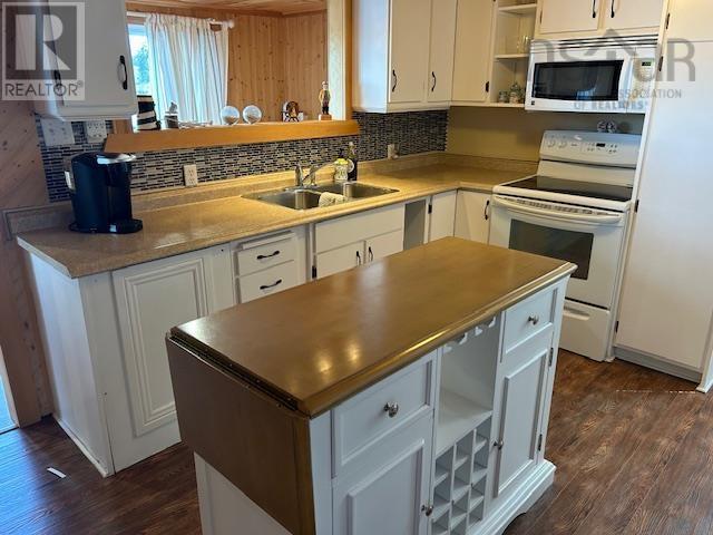 10485 Grenville Street, St. Peter's, Nova Scotia  B0E 3B0 - Photo 35 - 202525602