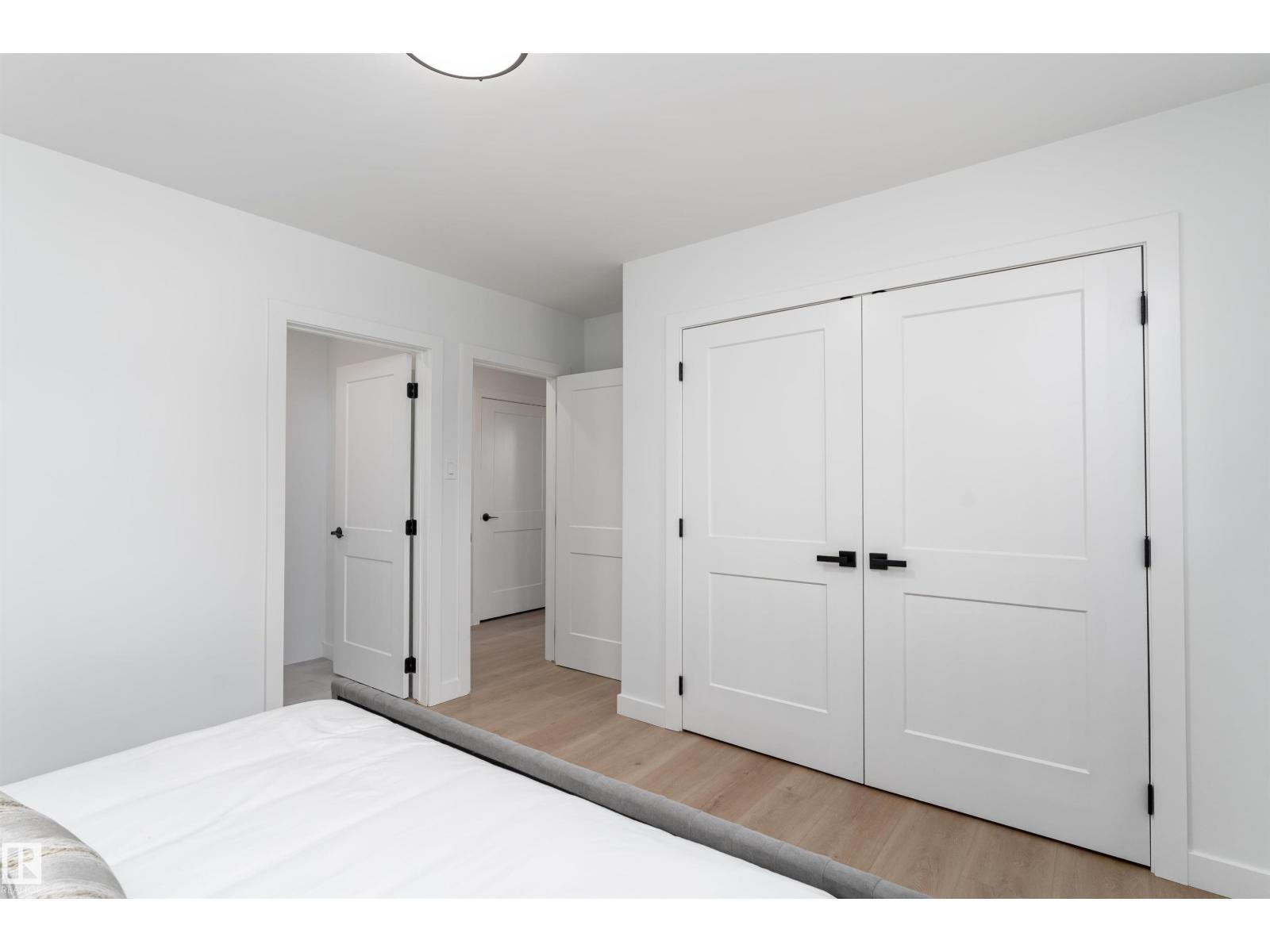 8707 54 St Nw, Edmonton, Alberta  T6B 1H2 - Photo 14 - E4461730