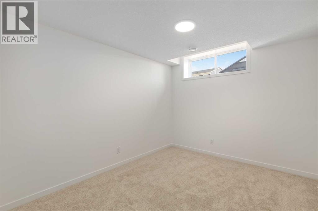 449 Hotchkiss Drive Se, Calgary, Alberta  T3S 0S8 - Photo 34 - A2256988