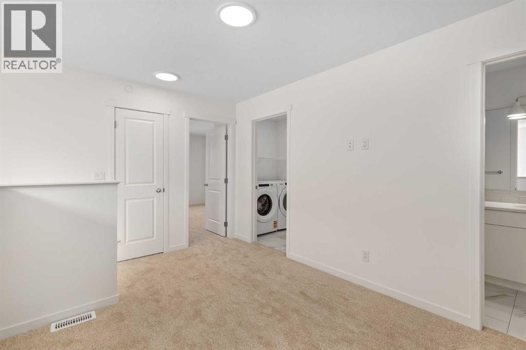 449 Hotchkiss Drive Se, Calgary, Alberta  T3S 0S8 - Photo 18 - A2256988