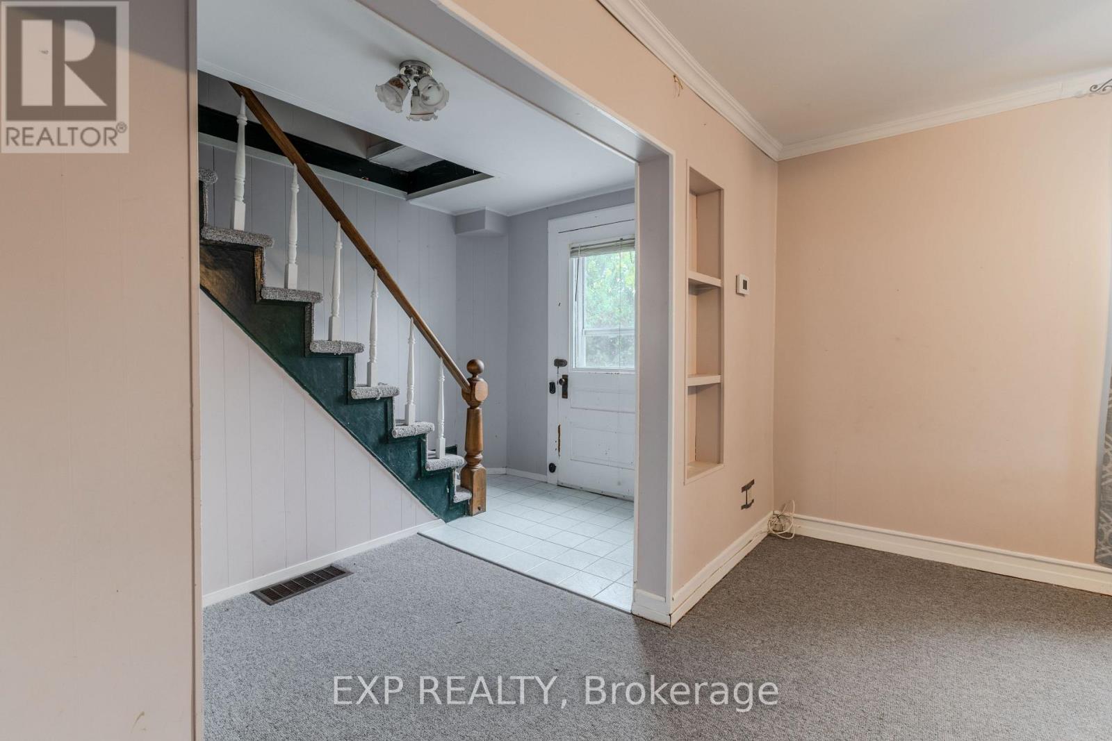 12 Ash Street, South Stormont, Ontario  K0C 1Y0 - Photo 13 - X12457417