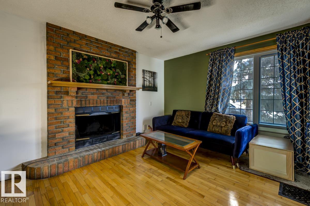 1187 Lakewood Rd N Nw, Edmonton, Alberta  T6K 4C6 - Photo 10 - E4461731