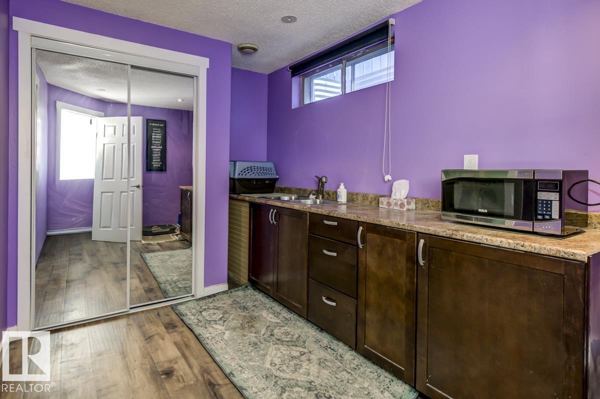 1187 Lakewood Rd N Nw, Edmonton, Alberta  T6K 4C6 - Photo 21 - E4461731