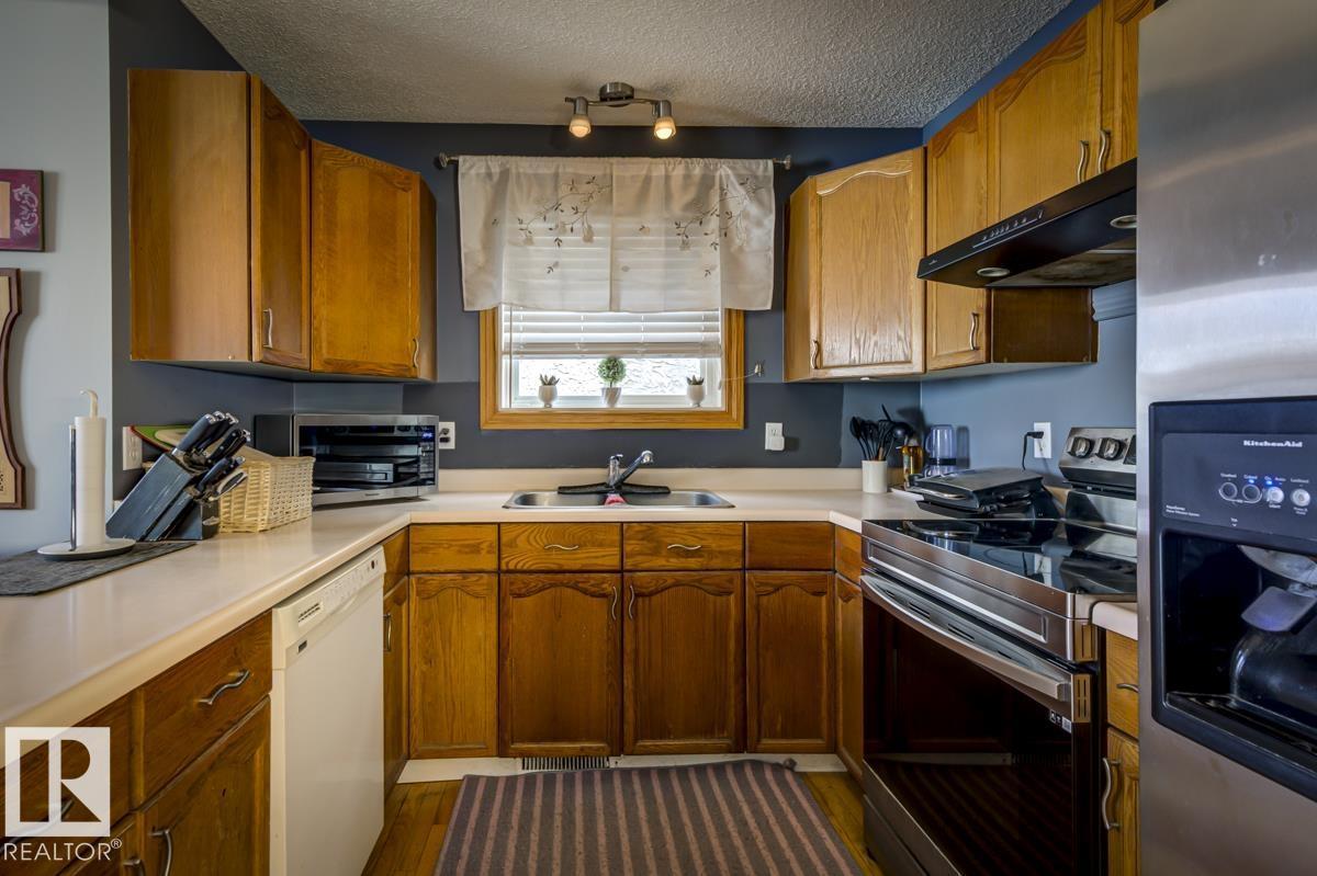 1187 Lakewood Rd N Nw, Edmonton, Alberta  T6K 4C6 - Photo 5 - E4461731