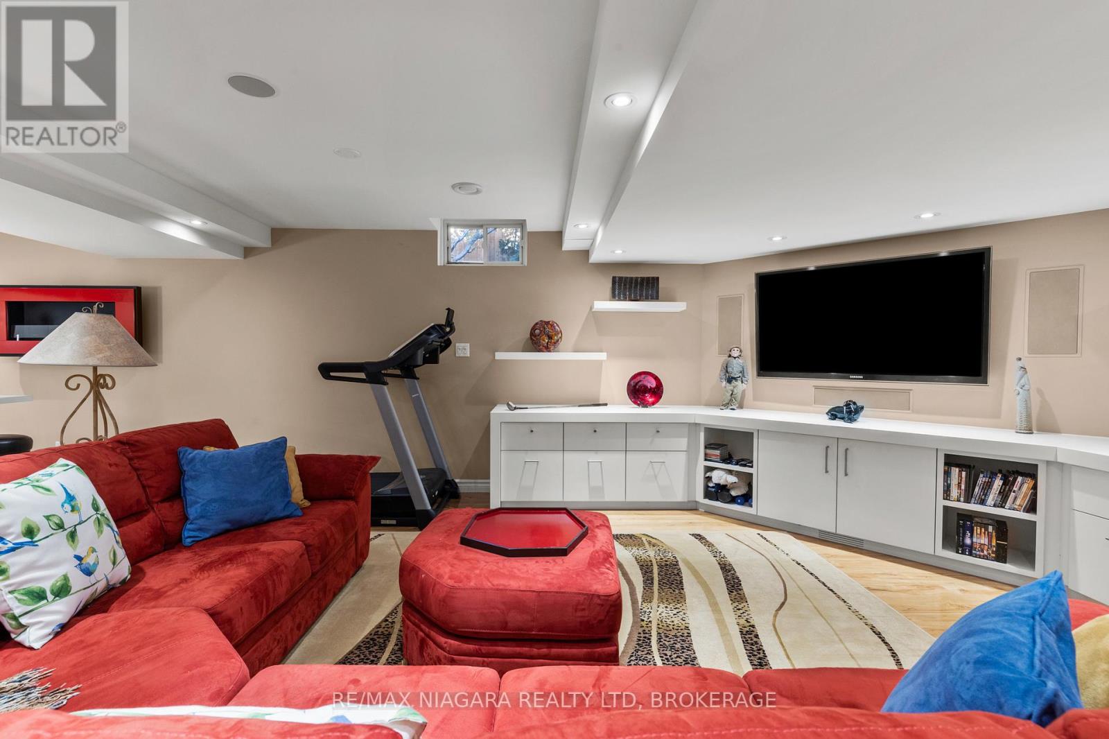 4 Karsam Court, Niagara-On-The-Lake, Ontario  L0S 1J0 - Photo 33 - X12456908