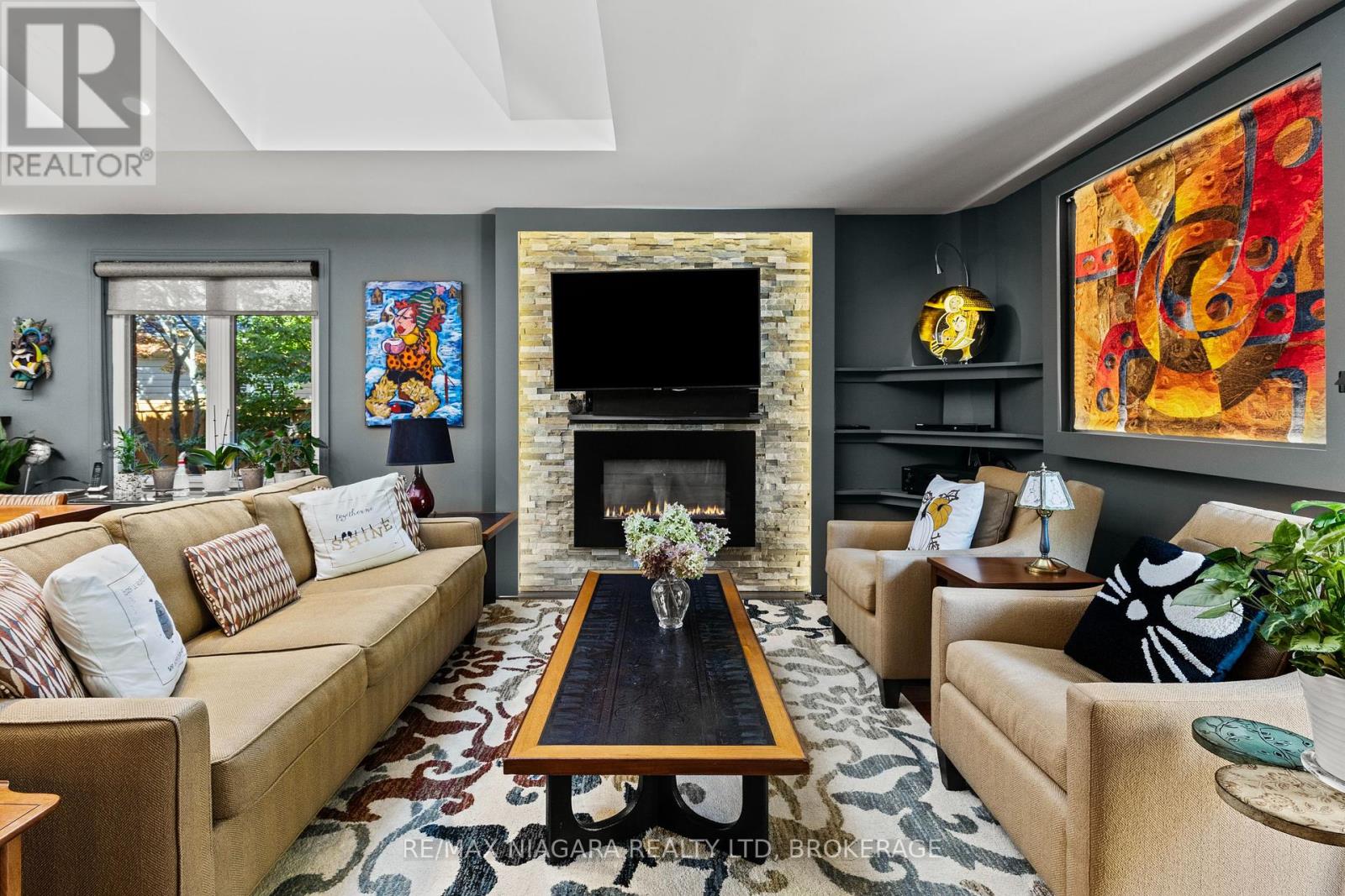 4 Karsam Court, Niagara-On-The-Lake, Ontario  L0S 1J0 - Photo 6 - X12456908
