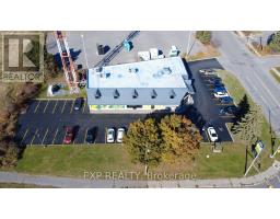 595 WEST HUNT CLUB ROAD, Ottawa, Ontario