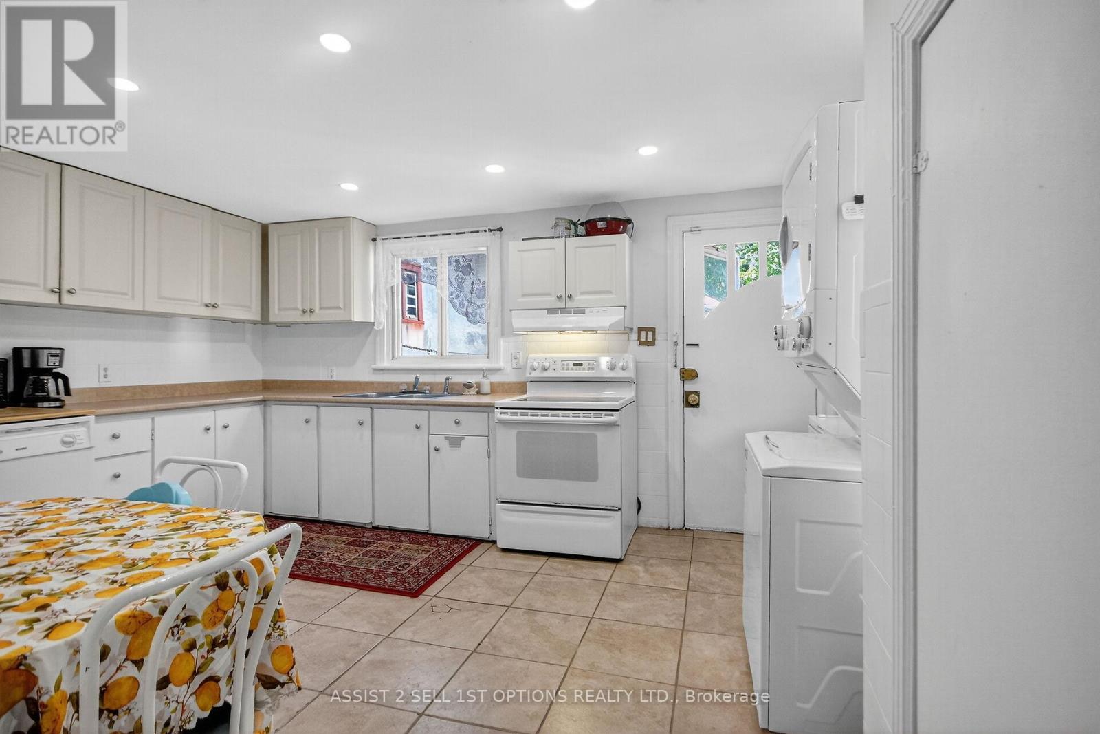 104 Lebreton Street N, Ottawa, Ontario  K1R 7H4 - Photo 8 - X12456684