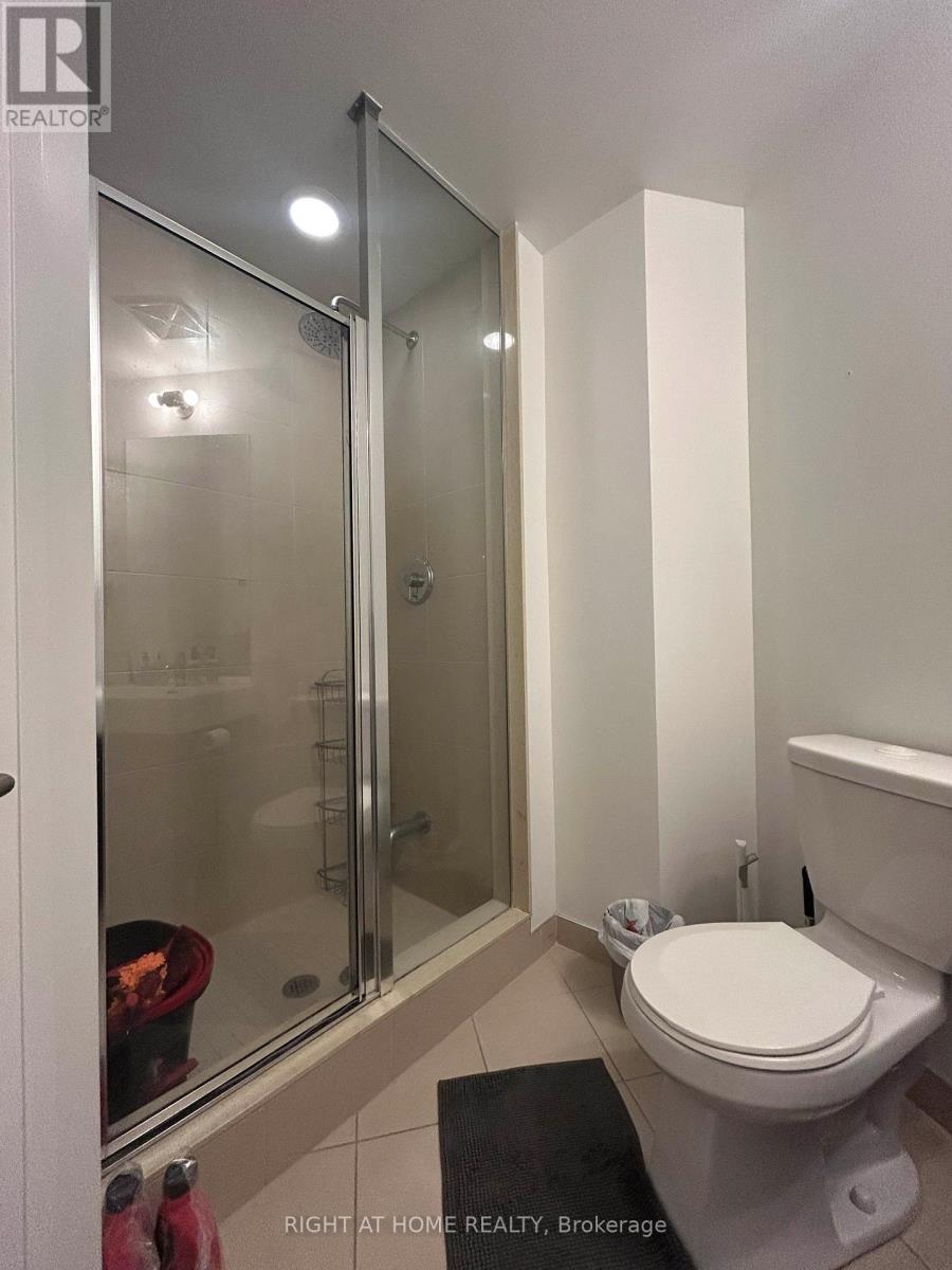 405 - 160 Vanderhoof Avenue, Toronto, Ontario  M4G 0B7 - Photo 15 - C12457314