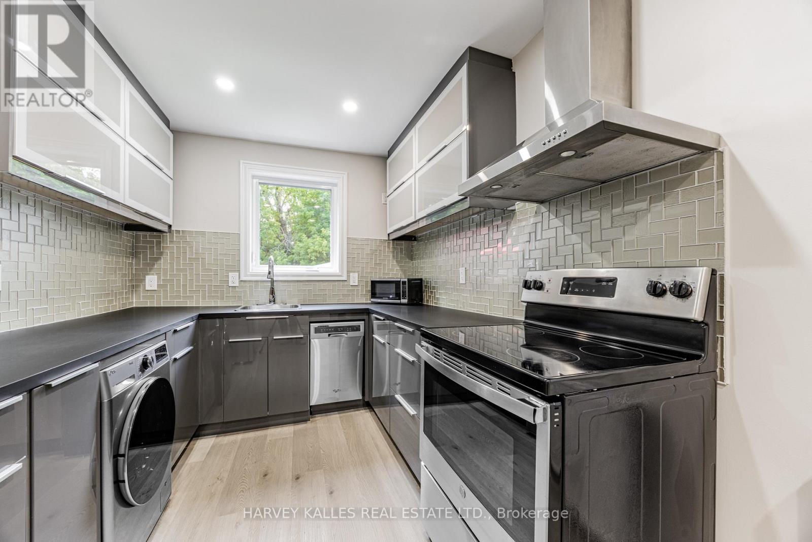 1836 Bathurst Street, Toronto, Ontario  M5P 3K7 - Photo 12 - C12457358
