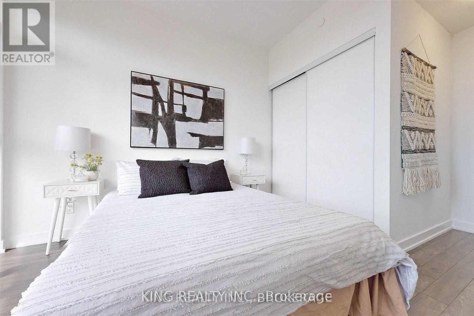 801 - 30 Ordnance Street, Toronto, Ontario  M6K 1A2 - Photo 7 - C12457386