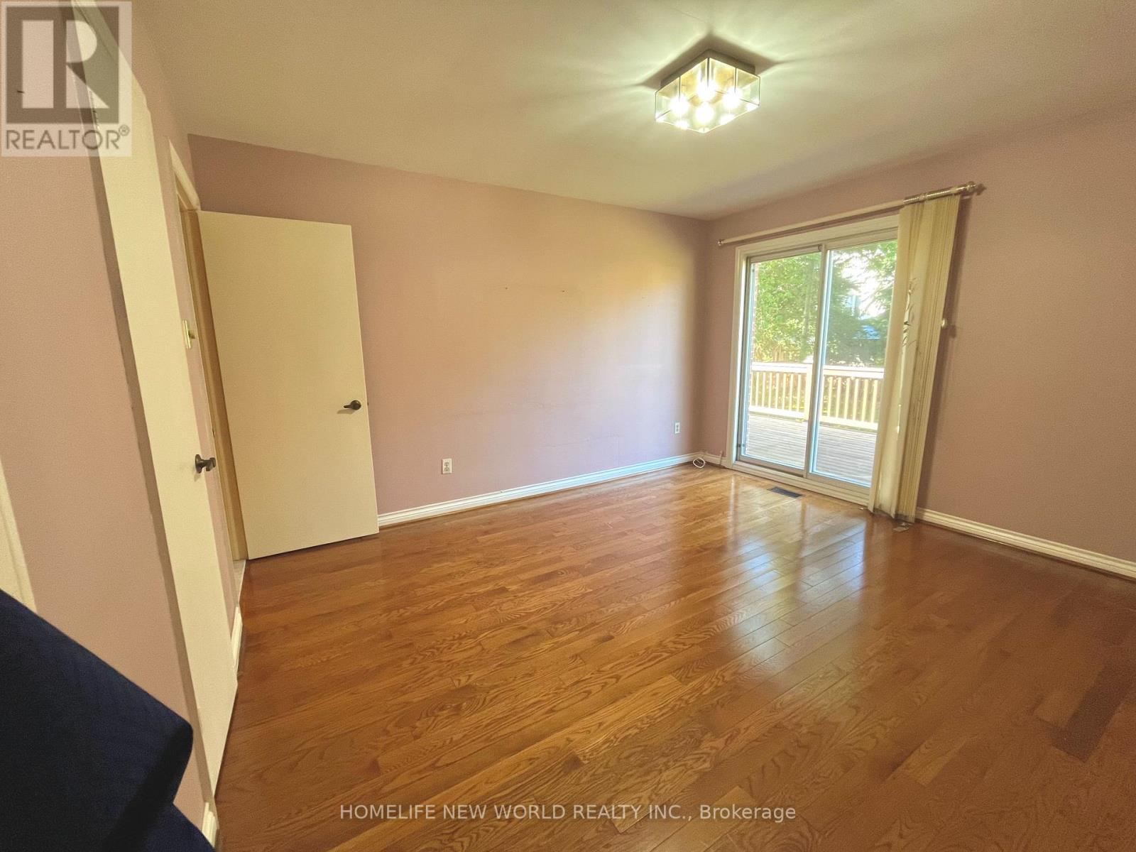 Ground - 300 Spring Garden Avenue, Toronto, Ontario  M2N 3H3 - Photo 15 - C12457424