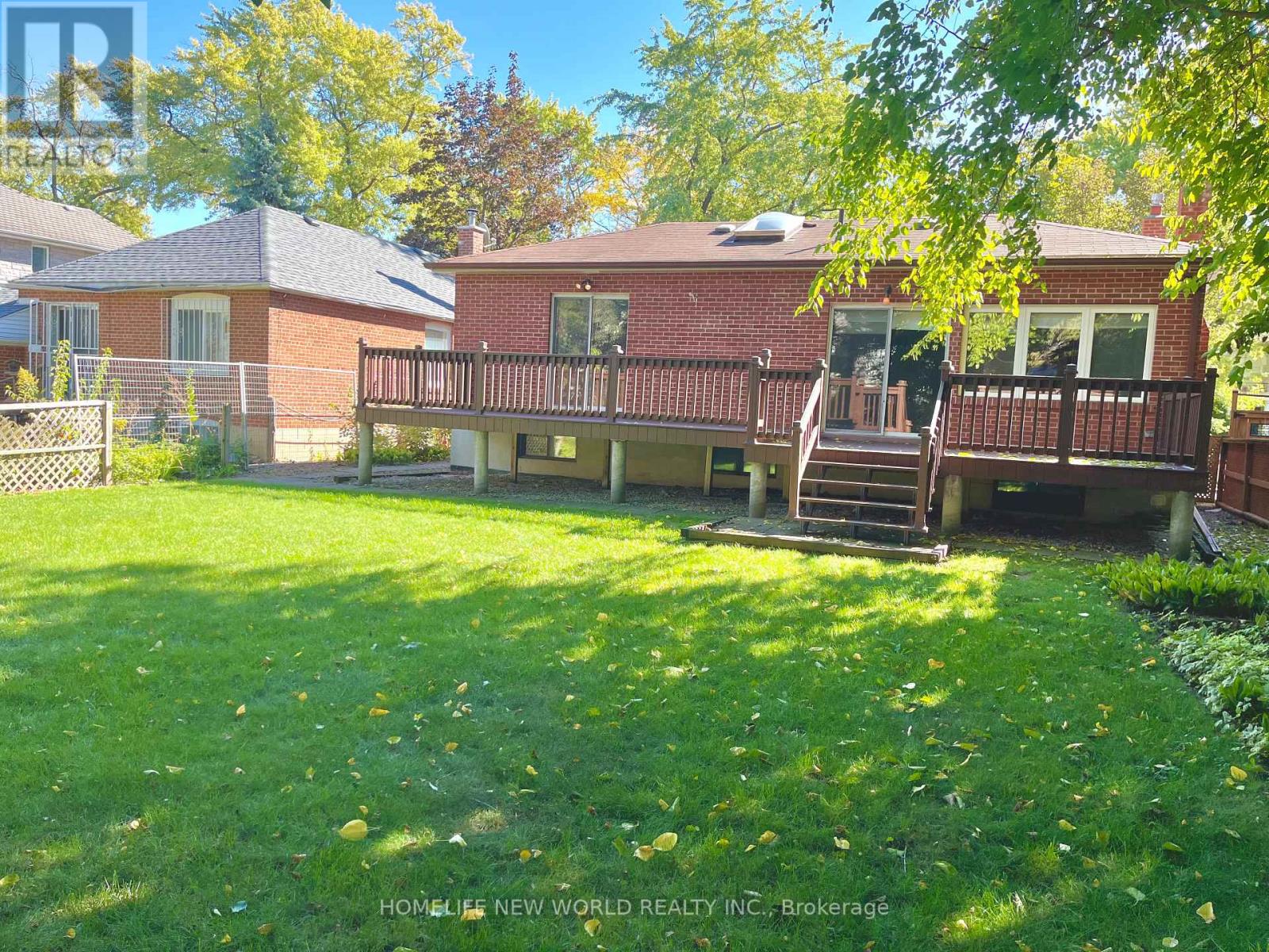 Ground - 300 Spring Garden Avenue, Toronto, Ontario  M2N 3H3 - Photo 21 - C12457424