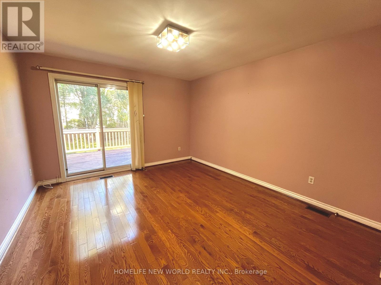Ground - 300 Spring Garden Avenue, Toronto, Ontario  M2N 3H3 - Photo 9 - C12457424
