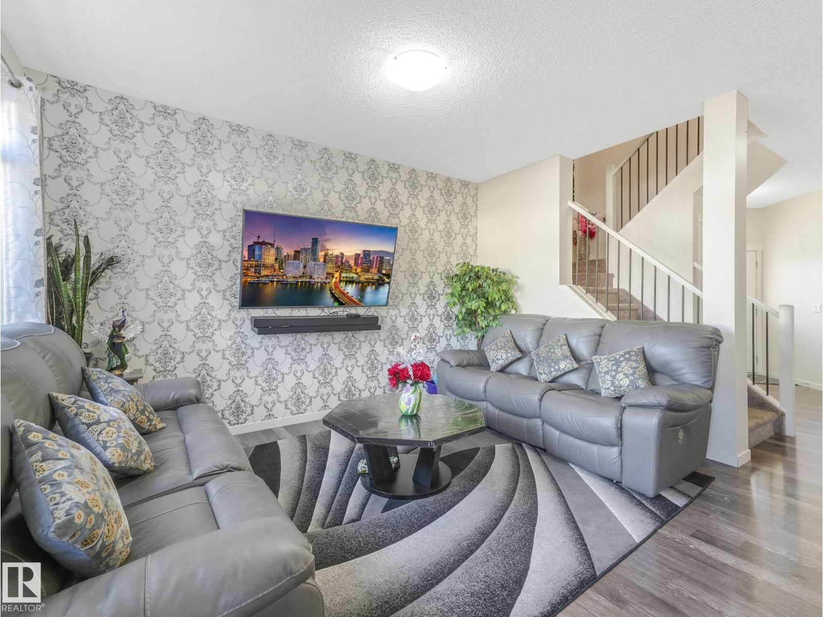 1224 25 Av Nw, Edmonton, Alberta  T6T 2E5 - Photo 11 - E4461721