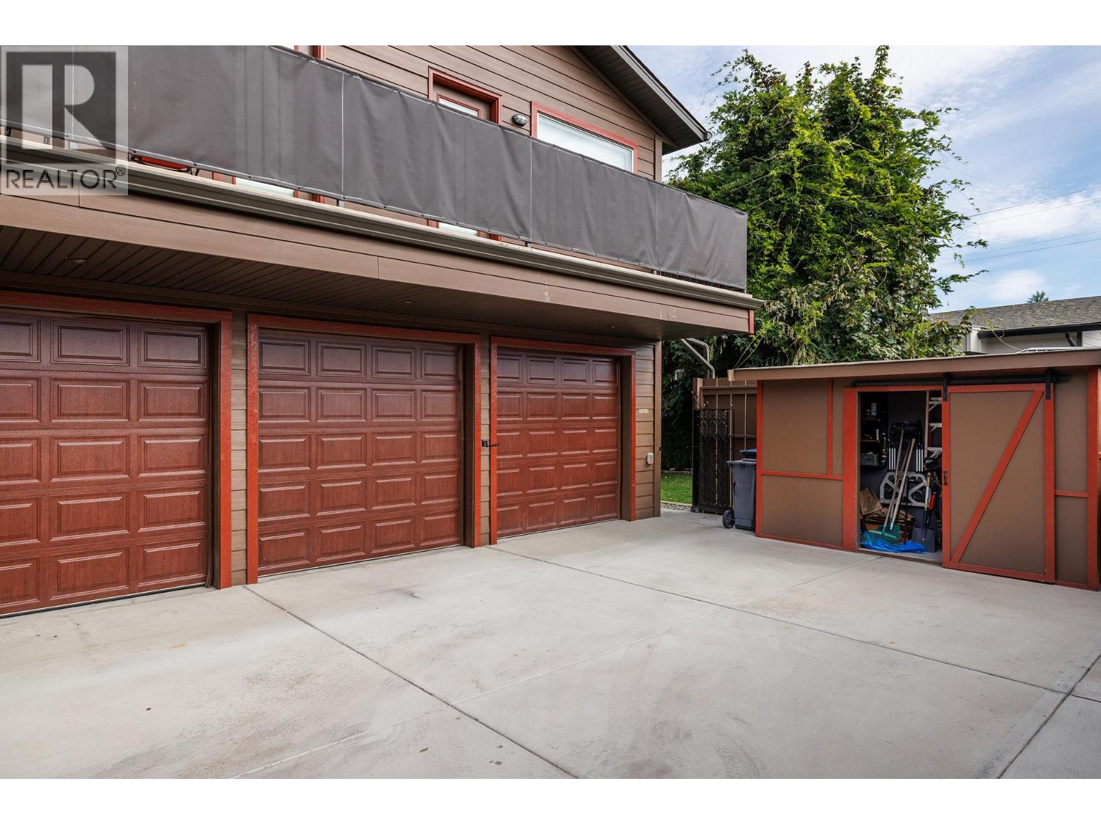 582 Radant Road, Kelowna, British Columbia  V1W 1A2 - Photo 10 - 10365460