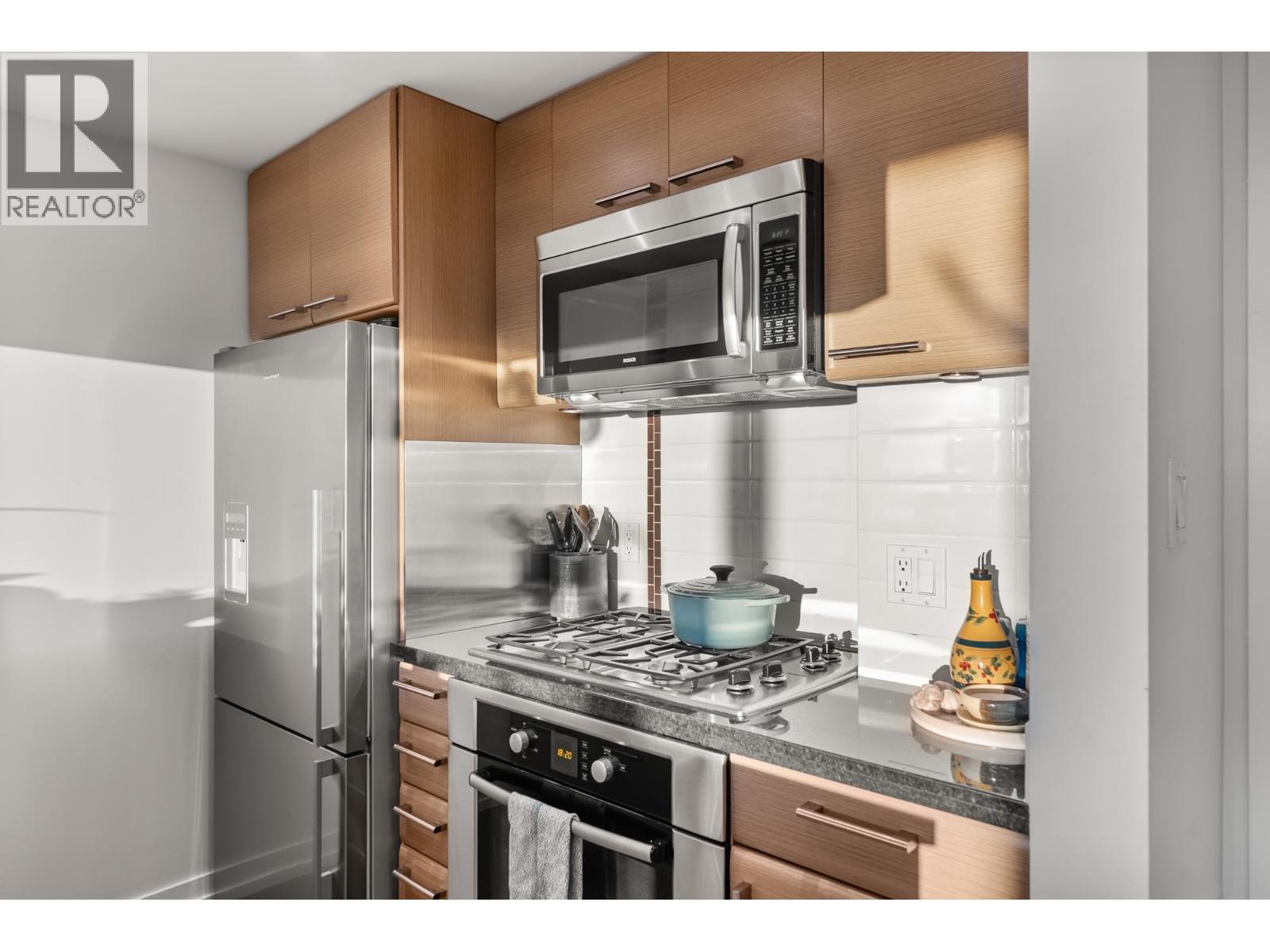 1102 1690 W 8th Avenue, Vancouver, British Columbia  V6J 0B1 - Photo 12 - R3057487