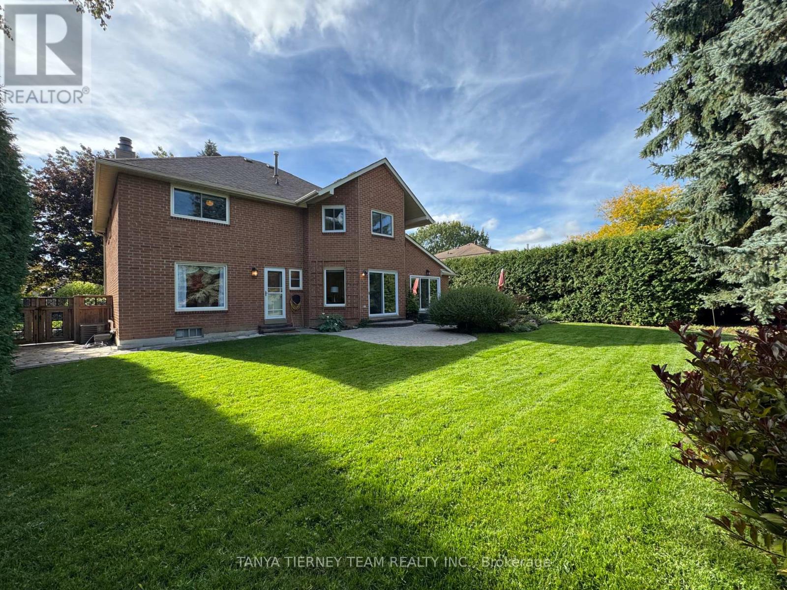 6 Lyndhurst Crescent, Whitby, Ontario  L1R 1E4 - Photo 27 - E12457293