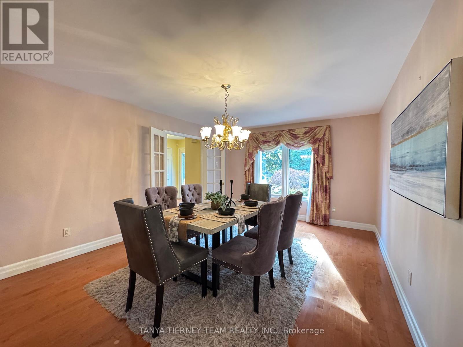 6 Lyndhurst Crescent, Whitby, Ontario  L1R 1E4 - Photo 9 - E12457293