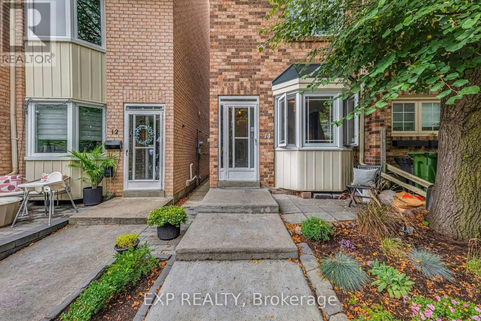 14 Lount Street, Toronto, Ontario  M4J 5A2 - Photo 2 - E12457346